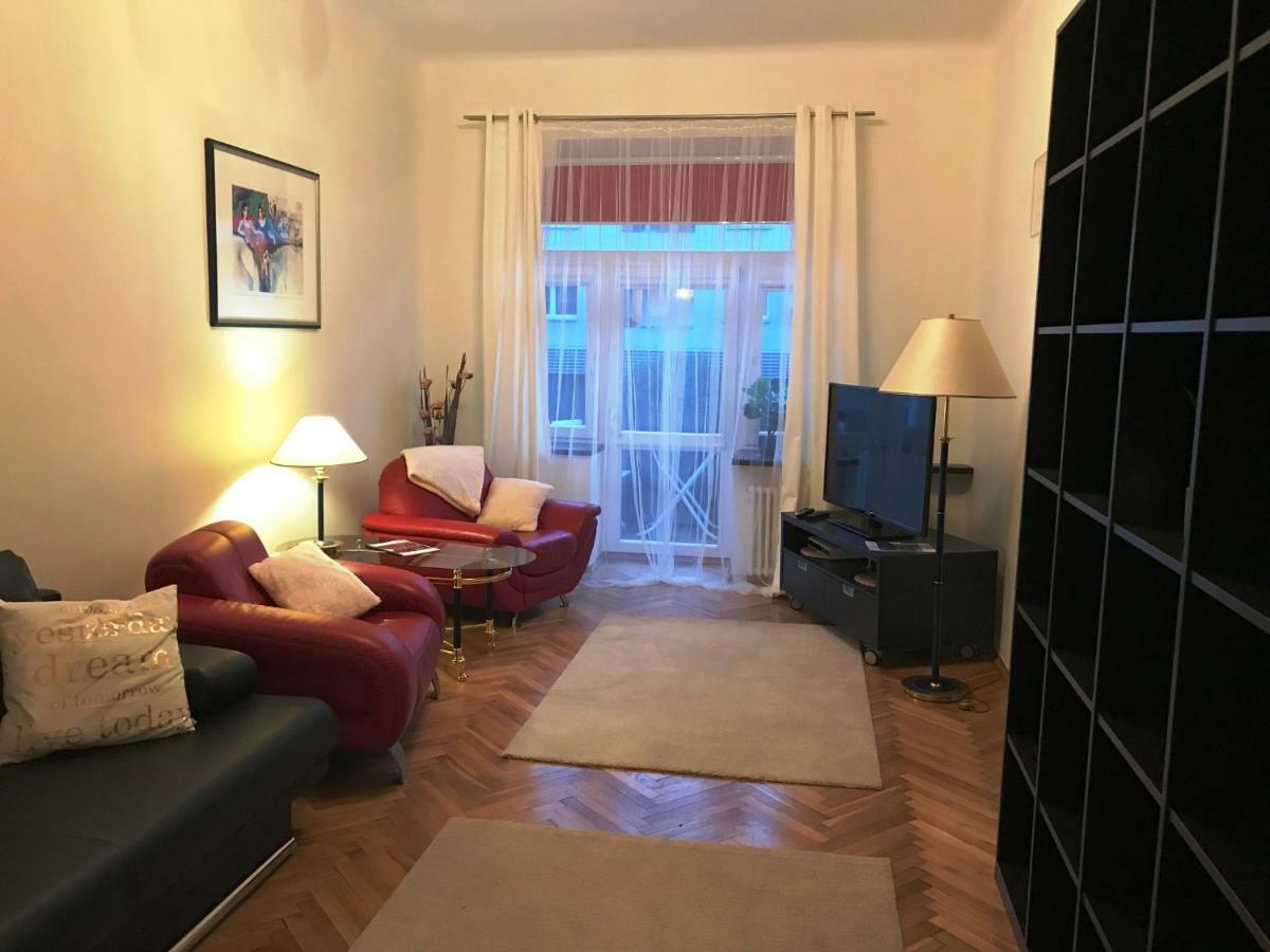 Apartament "Cleopatra 5" Przy Rynku Z Parkingiem, Faktury Vat Apartment Kielce Luaran gambar