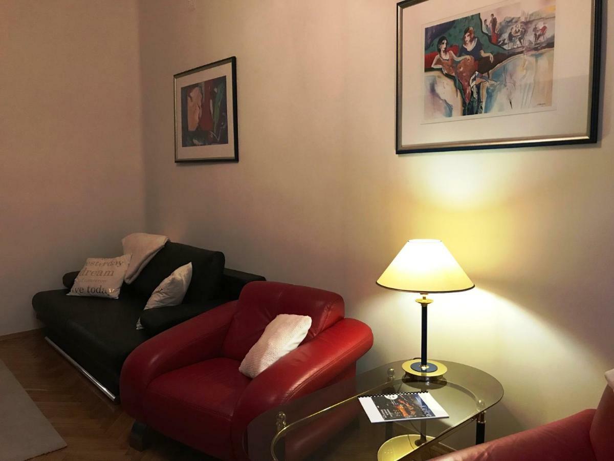 Apartament "Cleopatra 5" Przy Rynku Z Parkingiem, Faktury Vat Apartment Kielce Luaran gambar