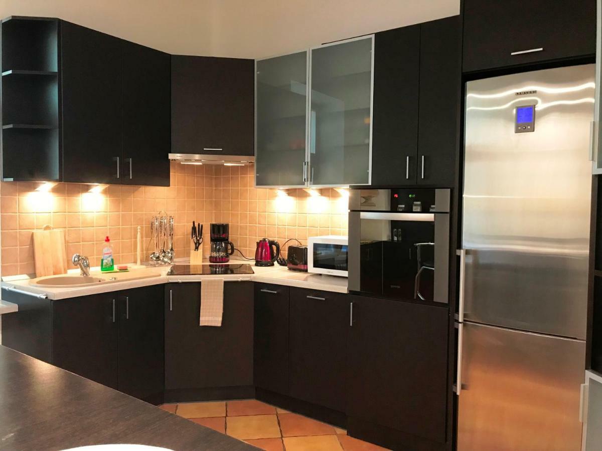 Apartament "Cleopatra 5" Przy Rynku Z Parkingiem, Faktury Vat Apartment Kielce Luaran gambar