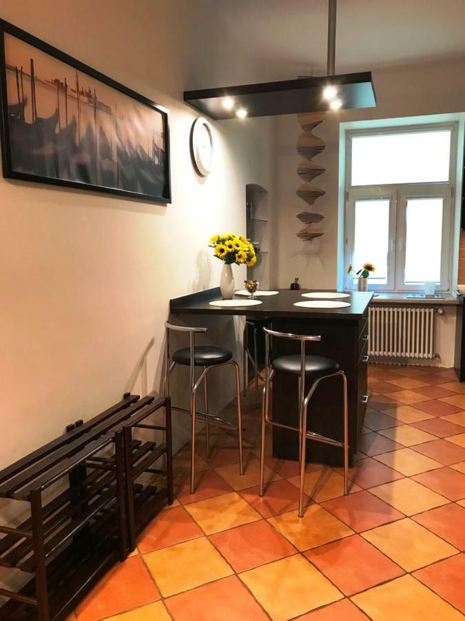 Apartament "Cleopatra 5" Przy Rynku Z Parkingiem, Faktury Vat Apartment Kielce Luaran gambar